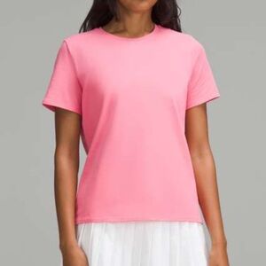 Lululemon Organic Cotton Straight Hem Crewneck Tshirt. Pink. Medium.